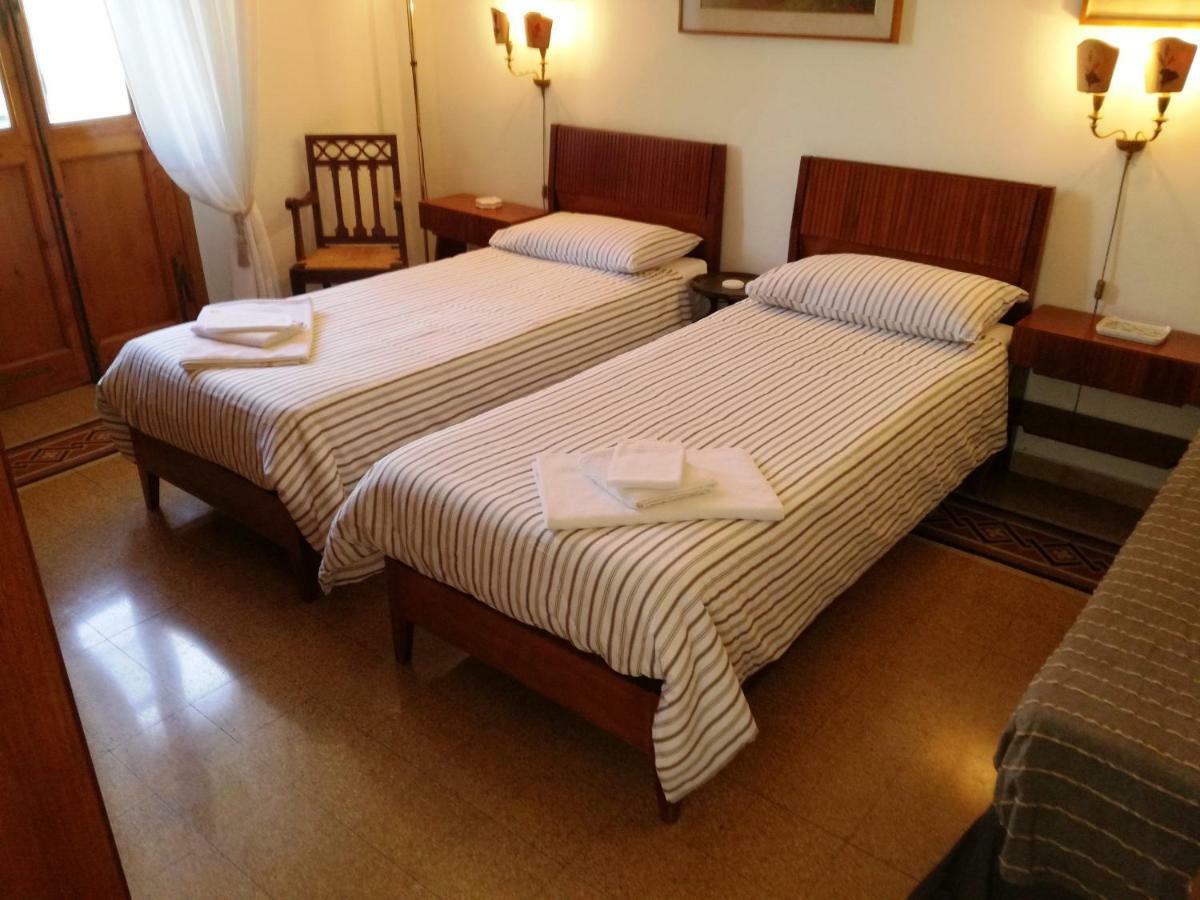 Rooms By Anna ฟลอเรนซ์ ภายนอก รูปภาพ